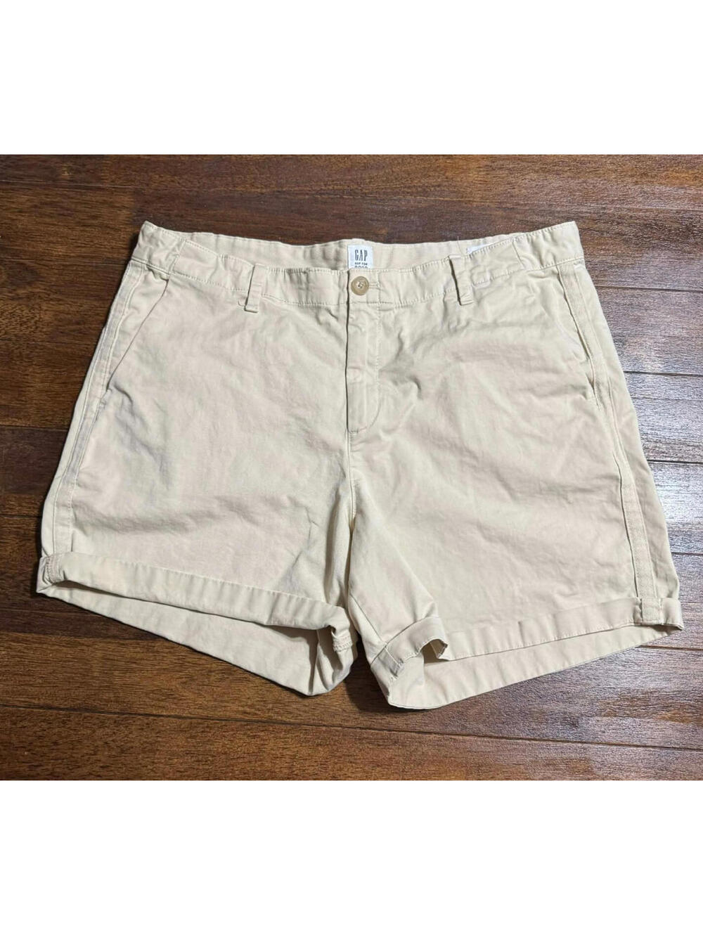 Gap Shorts Womens Size 16 Blue Flat Front Beige Chino Khakis Relaxed Girlfriend